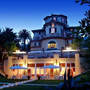 Pagoda Hotel